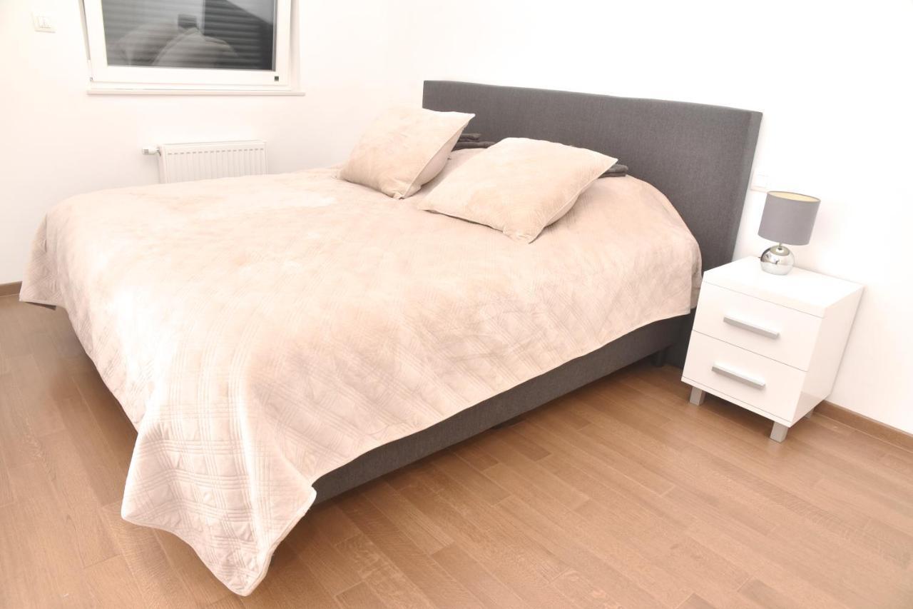 Jackey Apartment Баня-Лука Екстер'єр фото