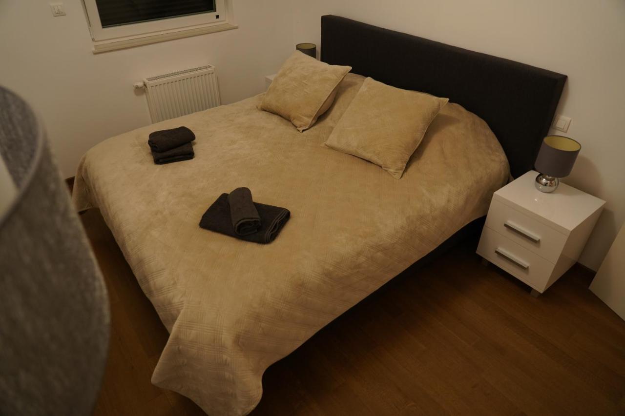 Jackey Apartment Баня-Лука Екстер'єр фото